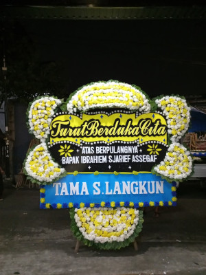 Papan Bunga Duka di Cibiuk